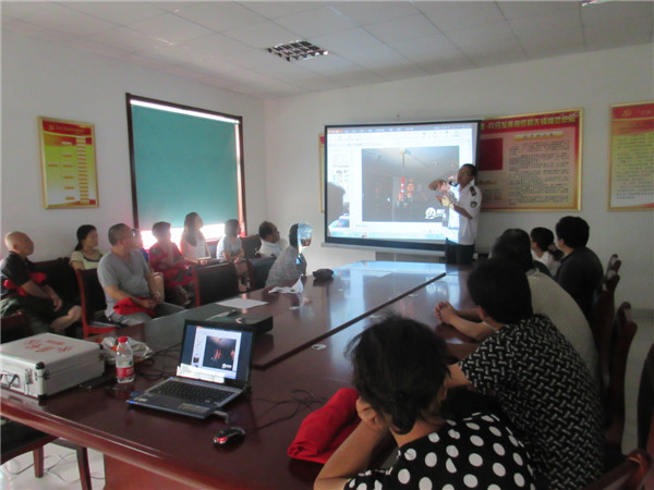 长北“谐乐社区”项目组：链接公共资源 服务社区安全.JPG