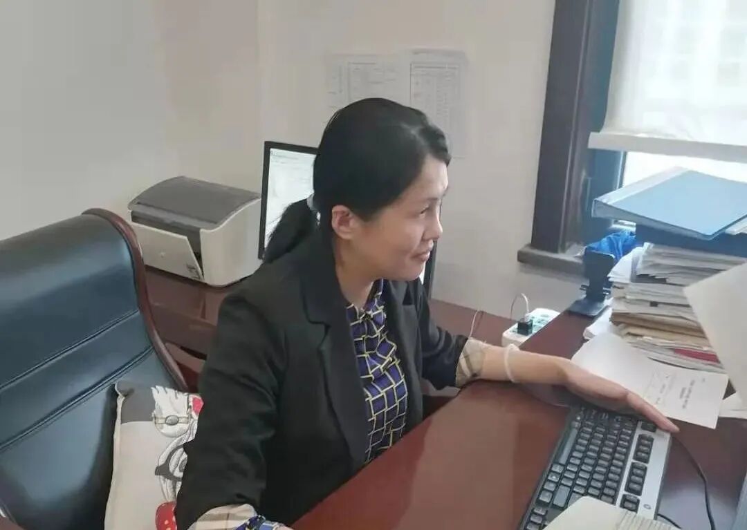 1764744675421815.jpg 4.jpg