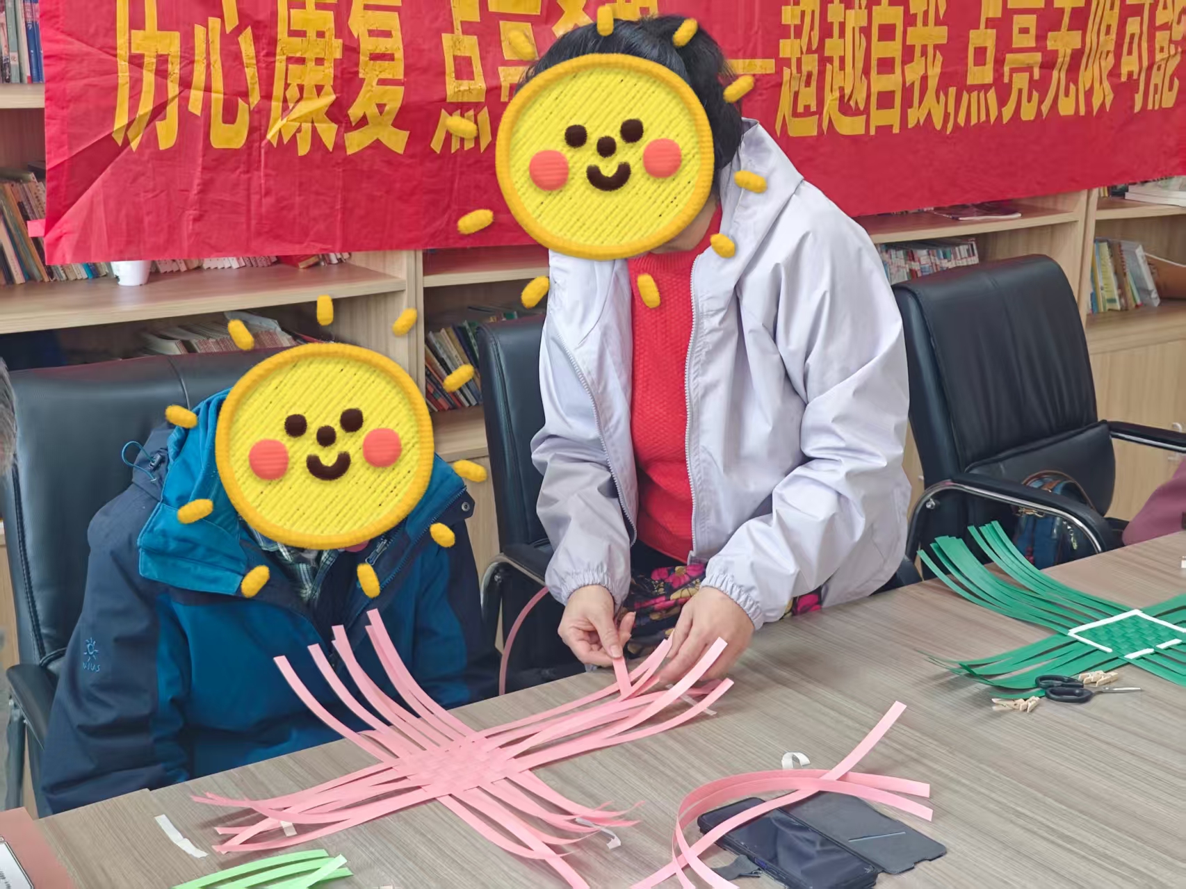 浠庘€滅煡鈥濆埌鈥滆鈥濓紝缂栫粐甯屾湜鈥斺€斺€滃阀鎵嬬紪缁嚶峰悓蹇冨悓琛屸€濆皬缁勯鍦烘椿鍔ㄩ『鍒╁紑灞_084b3e580e87f35ab5d20879e3b50bbb.jpg