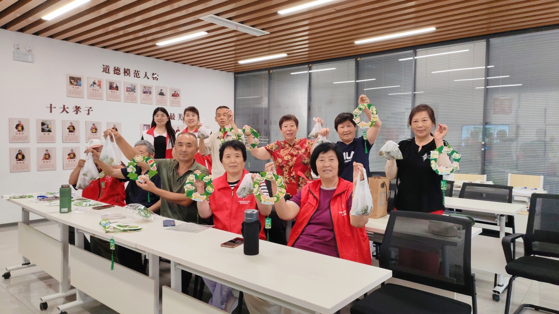 515a9bdd8377e9b4b181d5df65427e6 - 副本.jpg